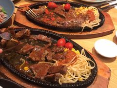 -菲滋意式餐厅(富阳东方茂店)