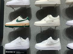 -NIKE(澳门威尼斯人店)