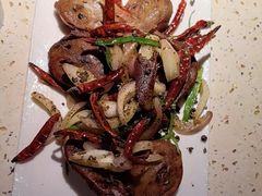 -沪小胖·小龙虾·蓝龙王(八佰伴店)
