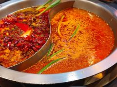 -沸炉重庆老火锅(军事博物馆店)