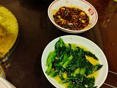 -堂瓦里·33年传统赣菜(第一街区店)