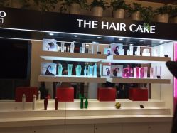 -AKOZO Beauty Salon