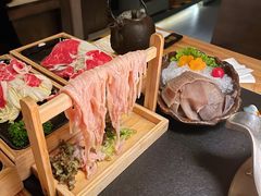 -湊湊火锅·茶憩(恒隆广场店)