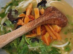 -百春原湖南牛肉粉(百联世纪店)