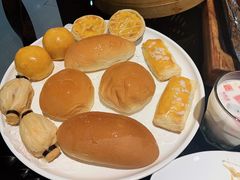 半岛美点拼盘-高第街56号餐厅(银座商城玉函店)