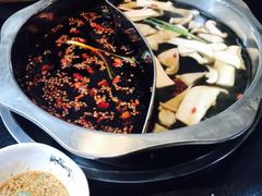 -纸盐河码头火锅(十八梯店)