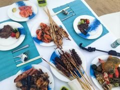 -亚龙湾希尔顿自助餐厅·海鲜·烧烤·沙滩BBQ·现场乐队