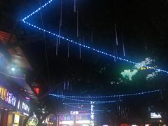 -好吃街美食城(八一广场店)