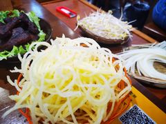 -黔有有贵州酸汤夺夺粉火锅(五味十字店)