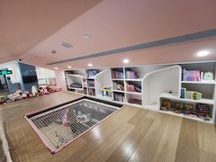 二楼阅读区-BossBabe亲子餐厅(金光华广场店)