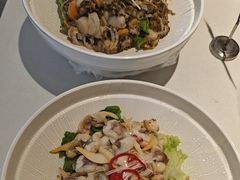 -赶海部落海鲜城(海阳路店)