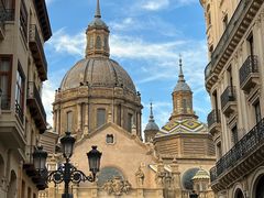 -皮拉尔圣母圣殿主教座堂