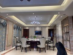 -沪华海鲜大酒楼(南汇店)