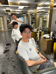 -即型男士理发工作室