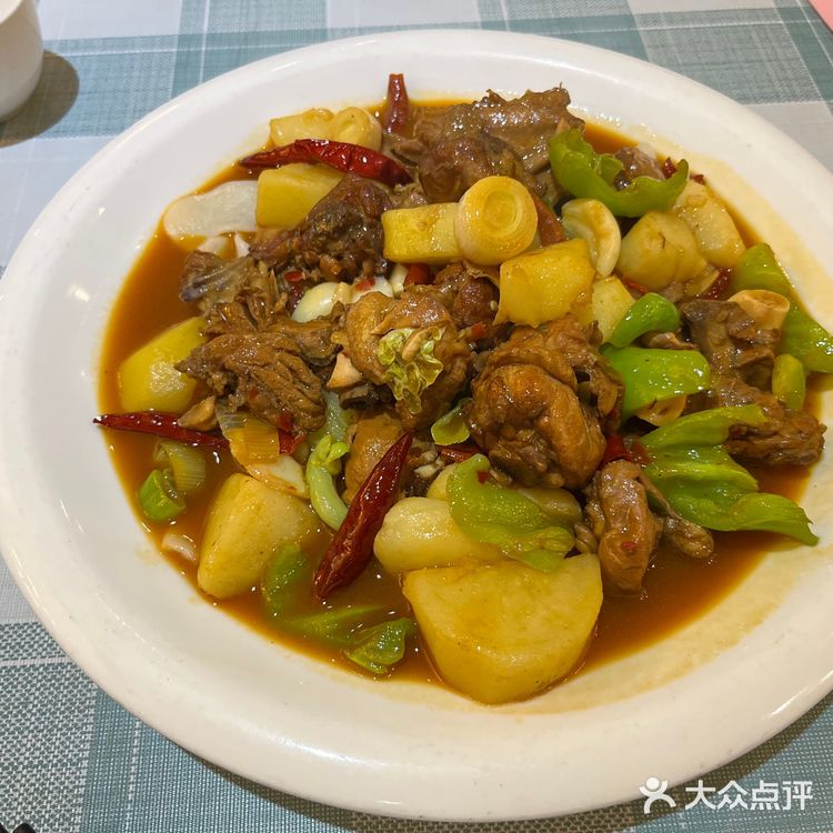 乌鲁木齐驻京办探店｜北京最棒新疆菜❗️来尝尝吧