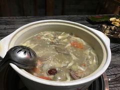 -口袋鸭砂煲火锅(解放路店)