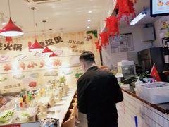 大堂-百品聚旋转火锅(号外店)