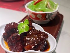 -滩外滩·本帮江浙菜(新天地店)