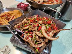 -昱龙大盆牛蛙馆(三兴街总店)