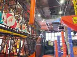 -嗨翻Hi-Fun竞技主题乐园·蹦床团建生日聚会(五棵松华熙店)