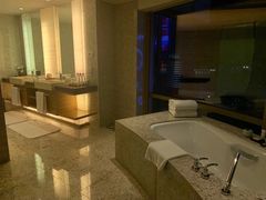 -上海外滩茂悦大酒店