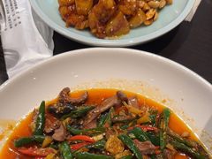 -川流不息·地道川菜·小龙虾(松东路店)