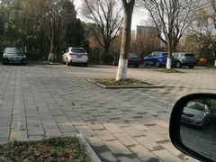 -假日花园主题餐厅