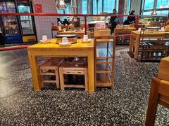 大堂-么肆烤肉·中式自助·烤肉大排档(街道口季佳PAI店)