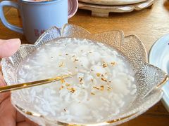 -蜜桃餐厅·伴山(湖滨商业街店)