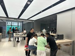 -DJI大疆(深圳华强北曼哈授权体验店)