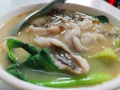 小胃口黄鱼面-明呈黄鱼面馆(斜土路店)