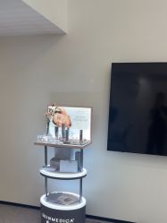 -JNK皮肤管理中心