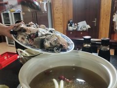 -东巴谷野生菌火锅餐厅