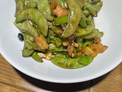 -黄泥岗·地道湖北菜(奥特莱斯店)