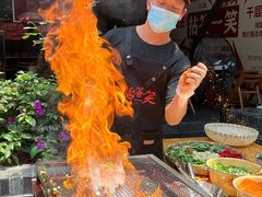 -拈签一笑黄牛肉辣卤串串