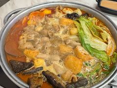 -彭记铁锅肥肠(东四总店)