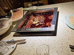 -二荆条·蜀鲜汇城市森林火锅