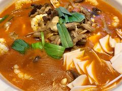 -莲餐厅·湖北菜·潜江小龙虾店(愚园路店)