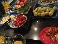 -好伦哥(温都水城店)