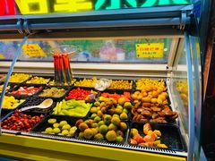 自助取餐区-老炳·七丛松甘草水果