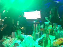 -泡沫BUbbLE量贩式KTV(金沙江路店)