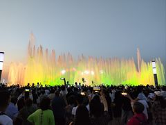 -东港音乐喷泉广场