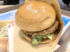 安格斯牛肉芝士堡-魏家凉皮(博水商务大厦店)