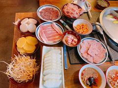 -山城棒棒军手作火锅·天花板手撕水牛鲜毛肚(北京店)
