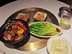 -领鲜天下·焗海鲜·花胶鸡(天目里店)
