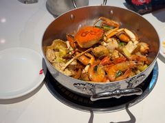 -七欣天香辣蟹火锅(闵行浦江欢乐颂店)
