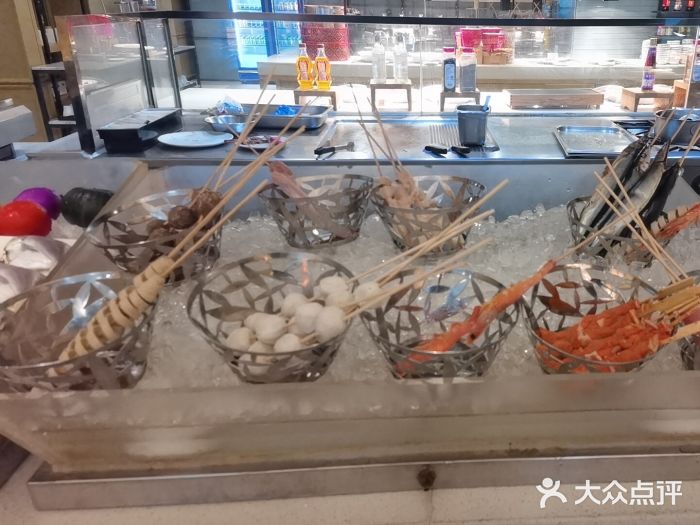 顺德联塑万怡酒店·万荟轩自助餐厅图片