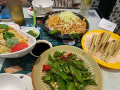 -滕记星发餐室·新加坡菜(巨鹿路店)