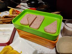 -钢管厂五区小郡肝串串香(蜀都万达店)