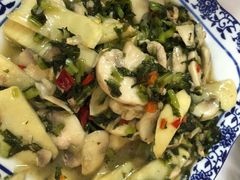 春笋雪白肉丝-邱记私房菜·十八年本地菜